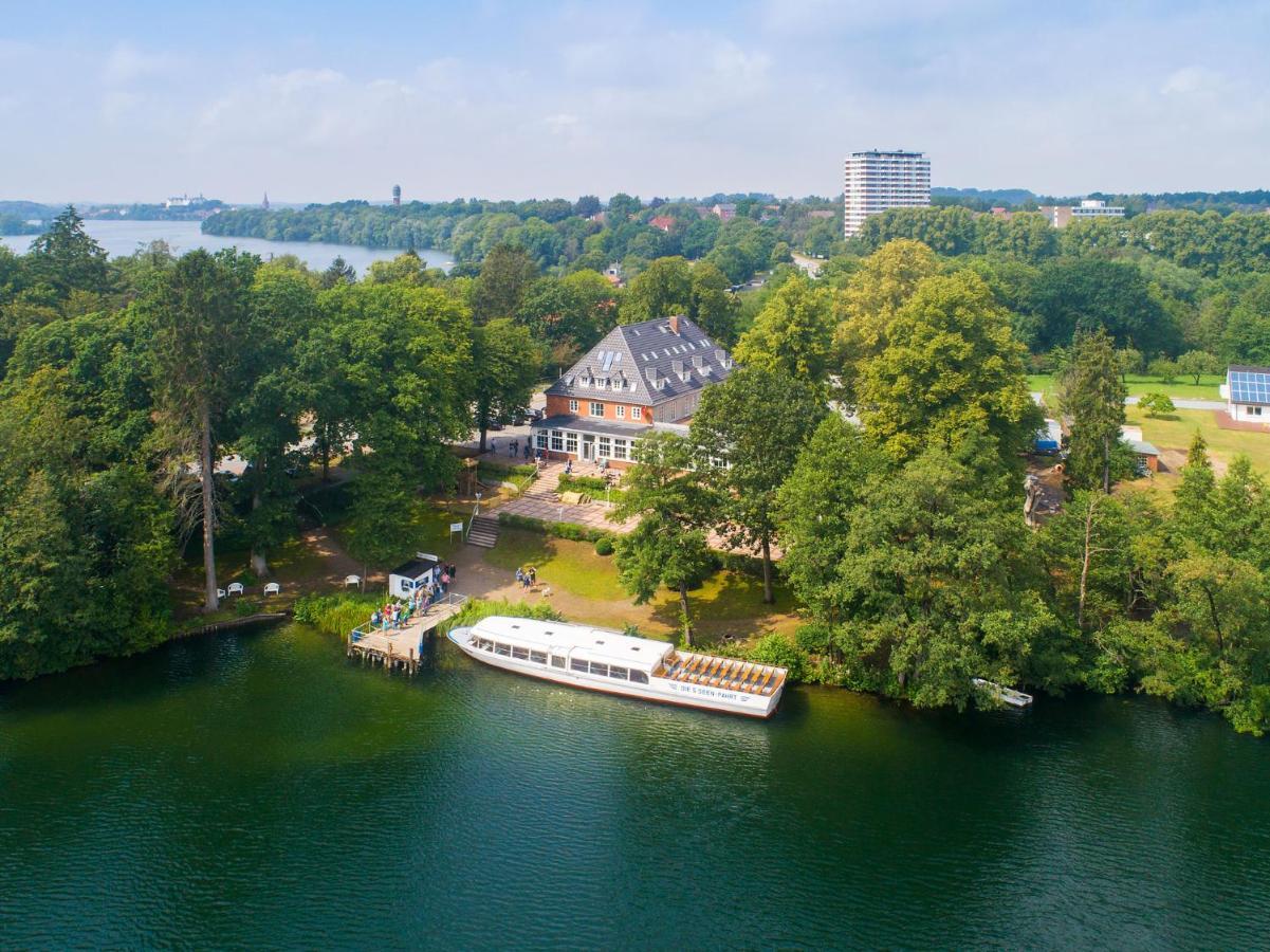 Lake House Plön Екстериор снимка